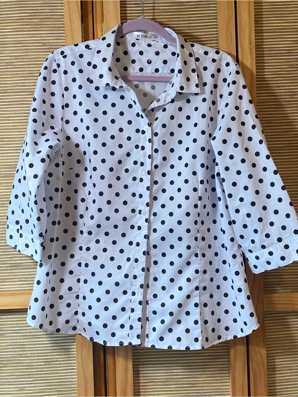 Sassy polka dot blouse Sz XL